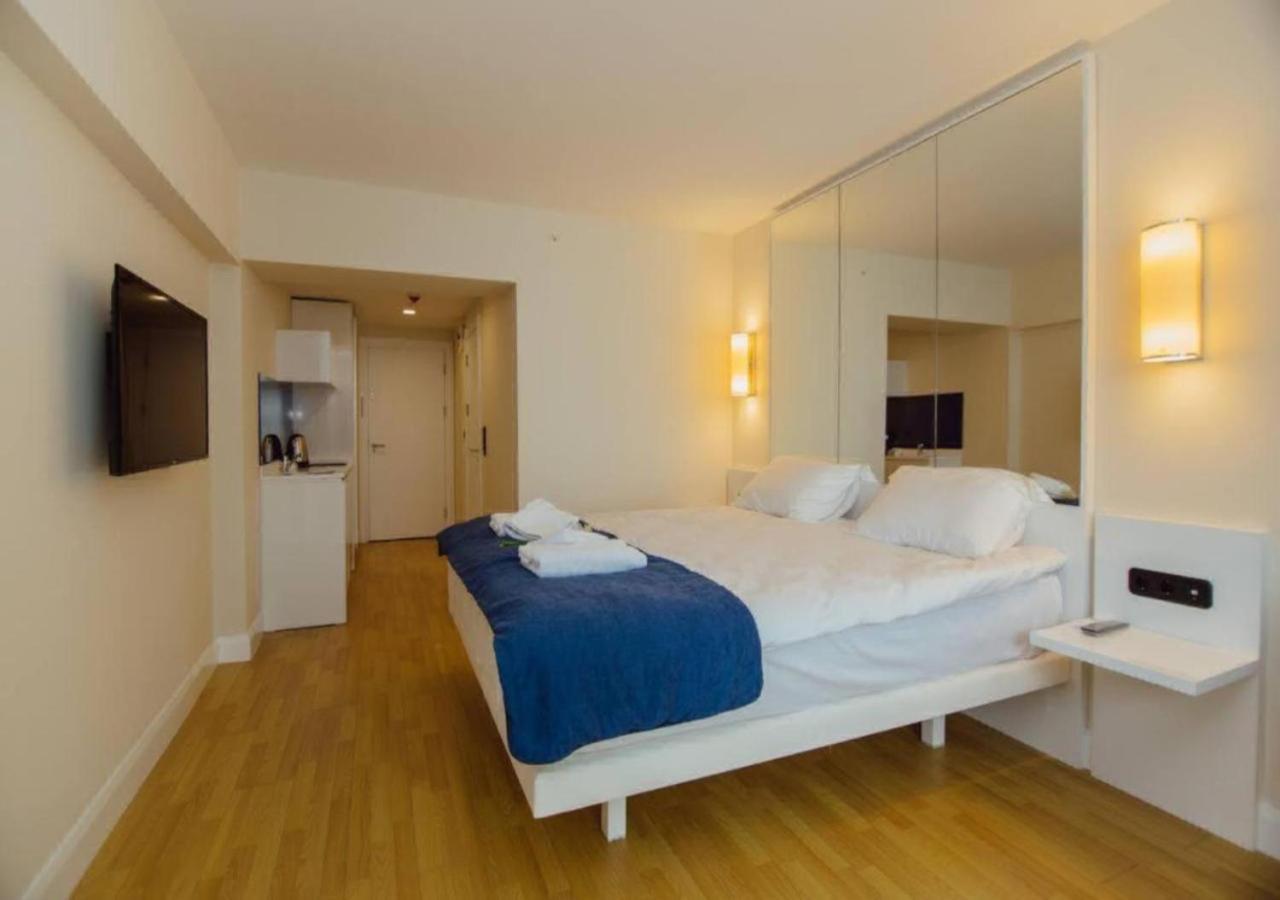 Orbi City Central Aparthotel Batumi Exterior photo