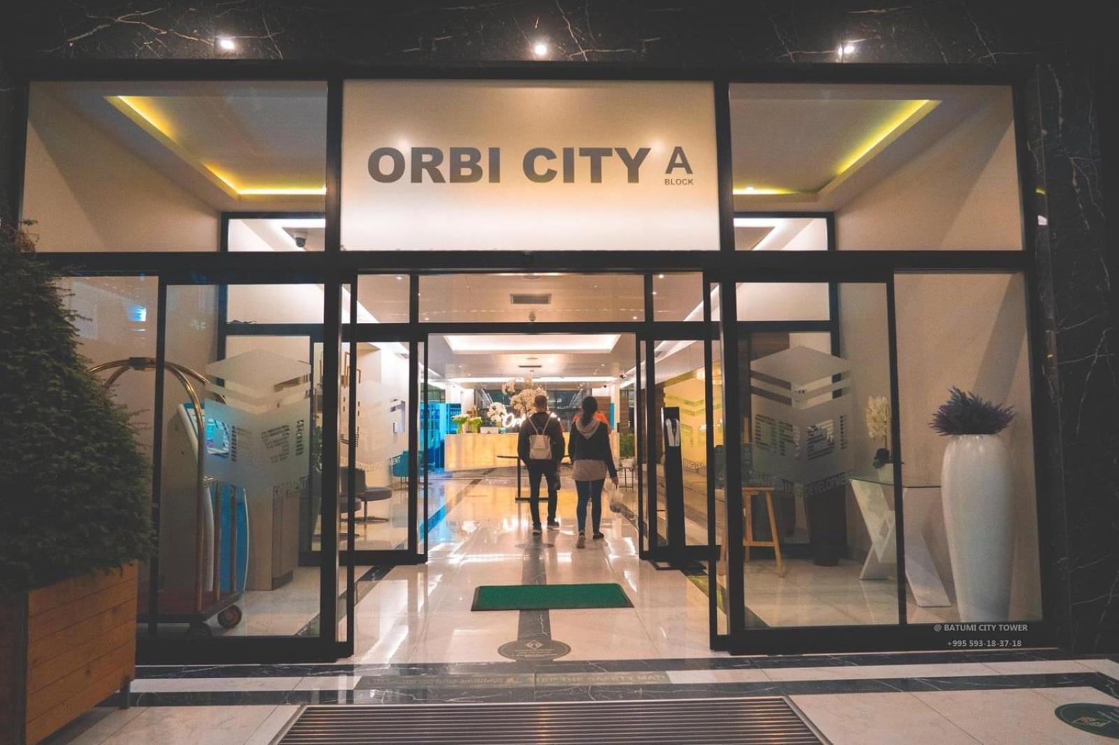 Orbi City Central Aparthotel Batumi Exterior photo
